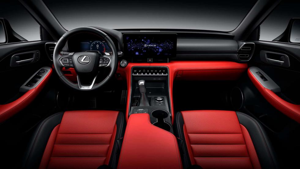 Φρεσκάρισμα μέσα και έξω για το Lexus IS 